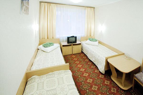 Profssoyuzny Hotel Chernihiv Room photo