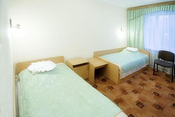 Profssoyuzny Hotel Chernihiv Room photo